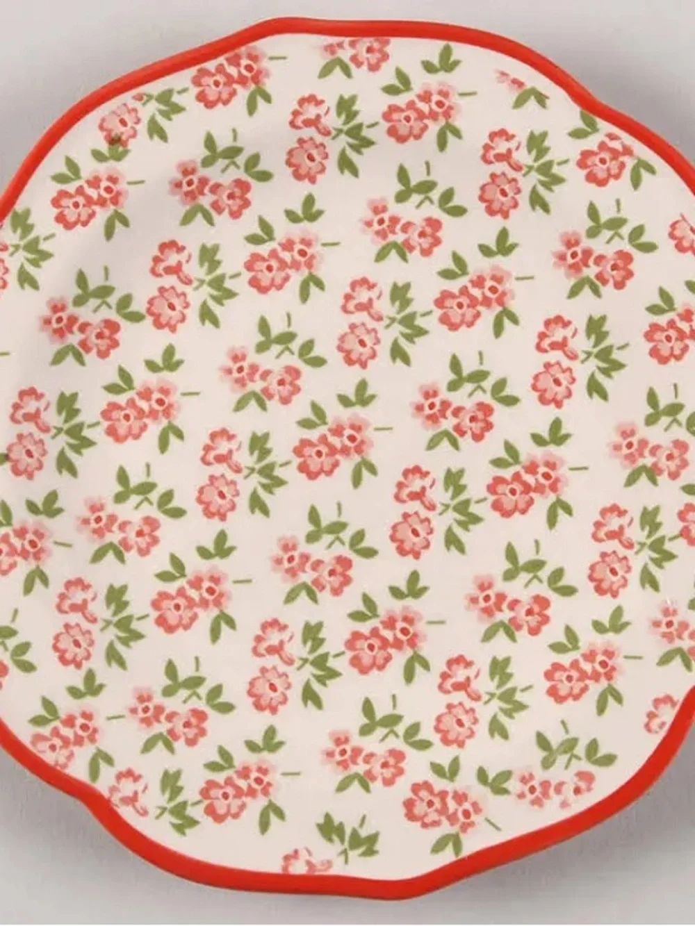 Scalloped Floral Dinner Plate in Red and Green - Elegant Party Plate